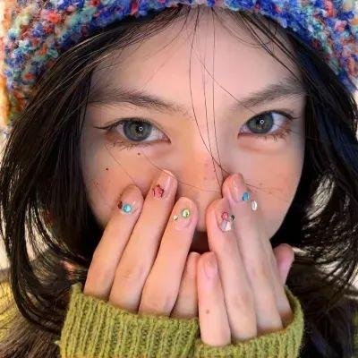 珍贵的女人 封面