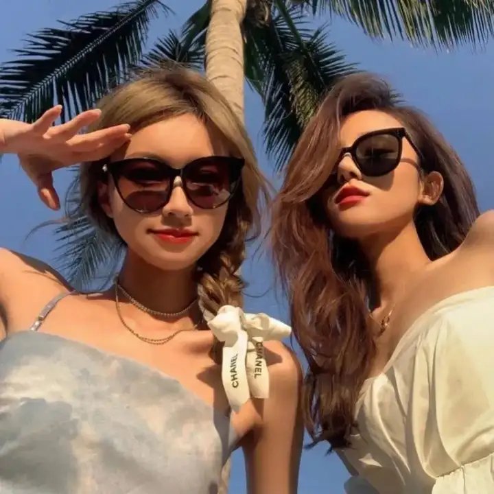 亚当有四子 封面